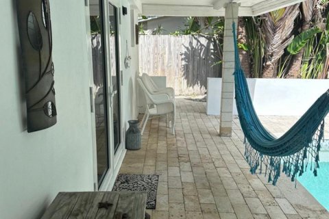 Villa ou maison à louer à Hollywood, Floride: 3 chambres, 122.63 m2 № 2084788 - photo 19