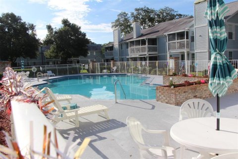 Copropriété à vendre à Orlando, Floride: 2 chambres, 100.15 m2 № 2228306 - photo 19
