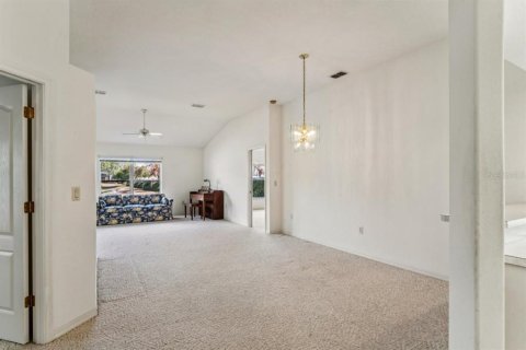 Casa en venta en New Port Richey, Florida, 3 dormitorios, 151.62 m2 № 2167264 - foto 11