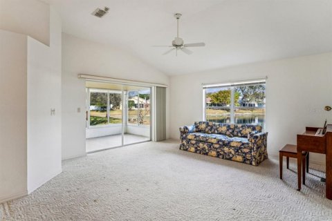 Casa en venta en New Port Richey, Florida, 3 dormitorios, 151.62 m2 № 2167264 - foto 24