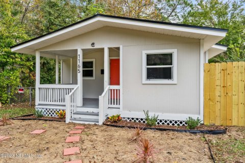 Villa ou maison à vendre à Jacksonville, Floride: 4 chambres, 73.58 m2 № 882162 - photo 1