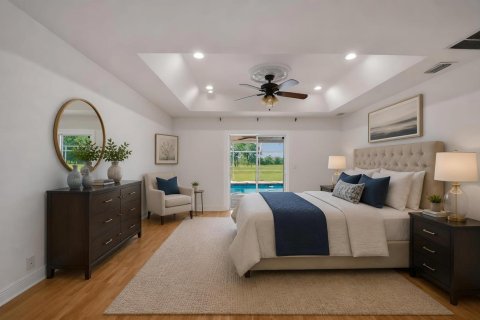 House in Port St. Lucie, Florida 4 bedrooms, 243.78 sq.m. № 2289074 - photo 12
