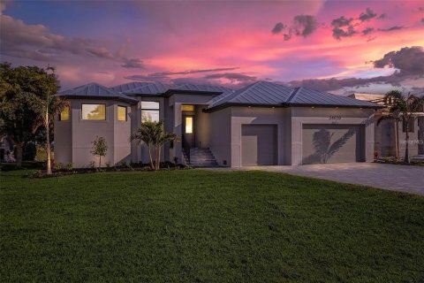 Villa ou maison à vendre à Punta Gorda, Floride: 3 chambres, 221.11 m2 № 2115818 - photo 2