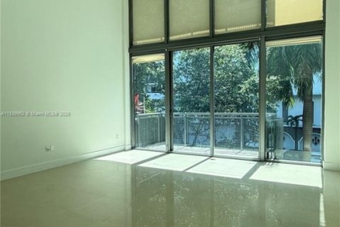 Copropriété à vendre à Miami Beach, Floride: 2 chambres, 157.93 m2 № 1939379 - photo 10