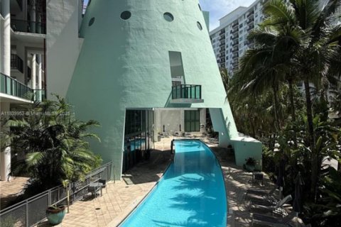 Copropriété à vendre à Miami Beach, Floride: 2 chambres, 157.93 m2 № 1939379 - photo 27