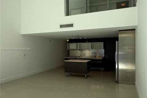 Copropriété à vendre à Miami Beach, Floride: 2 chambres, 157.93 m2 № 1939379 - photo 3