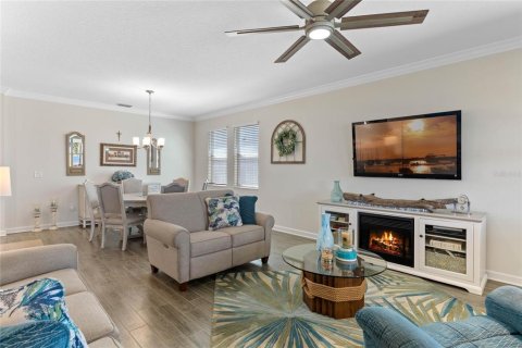 Casa en venta en Clermont, Florida, 4 dormitorios, 191.47 m2 № 1616585 - foto 12