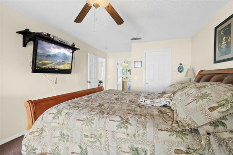 House in Palm Coast, Florida 4 bedrooms, 206.8 sq.m. № 1873278 - photo 23