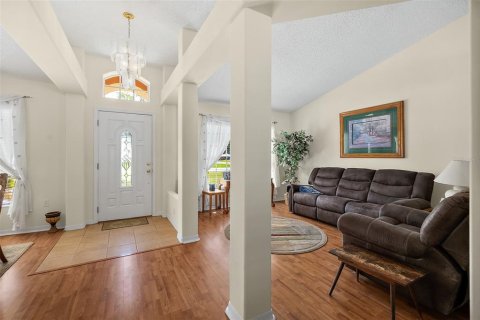 House in Palm Coast, Florida 4 bedrooms, 206.8 sq.m. № 1873278 - photo 6