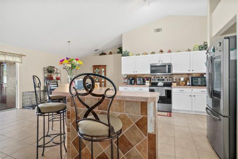 House in Palm Coast, Florida 4 bedrooms, 206.8 sq.m. № 1873278 - photo 14