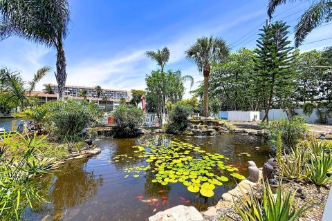 Copropriété à vendre à Pompano Beach, Floride: 2 chambres, 112.41 m2 № 2147282 - photo 22