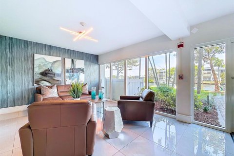 Copropriété à vendre à Pompano Beach, Floride: 2 chambres, 112.41 m2 № 2147282 - photo 20