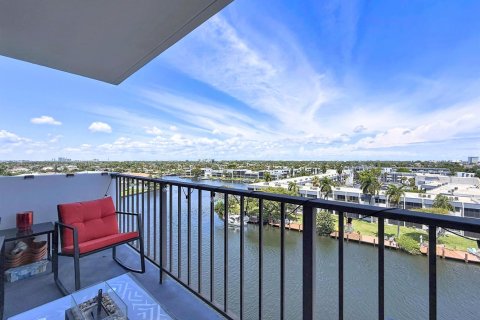 Copropriété à vendre à Pompano Beach, Floride: 2 chambres, 112.41 m2 № 2147282 - photo 15