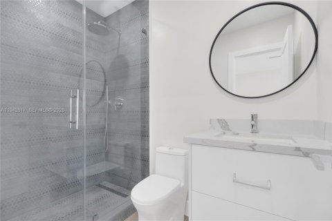 Villa ou maison à vendre à Miami, Floride: 5 chambres, 315.5 m2 № 2000155 - photo 14