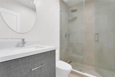 Villa ou maison à vendre à Miami, Floride: 5 chambres, 315.5 m2 № 2000155 - photo 17