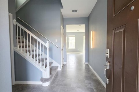 Villa ou maison à louer à Orlando, Floride: 3 chambres, 199.46 m2 № 2431738 - photo 4