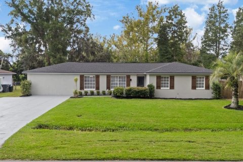 Villa ou maison à Lakeland, Floride 3 chambres, 173.17 m2 № 2305142