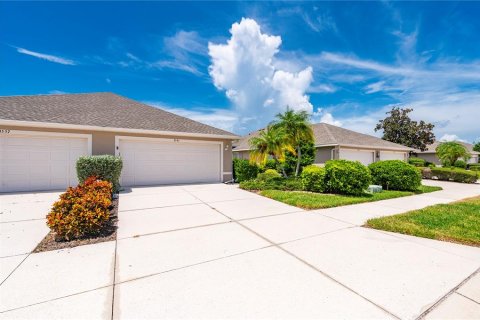 Villa ou maison à North Port, Floride 3 chambres, 137.22 m2 № 2324335