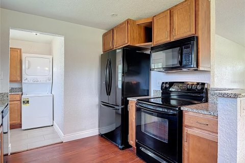 House in Edgewater, Florida 3 bedrooms, 96.62 sq.m. № 1795425 - photo 19