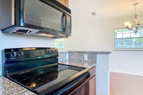 House in Edgewater, Florida 3 bedrooms, 96.62 sq.m. № 1795425 - photo 24