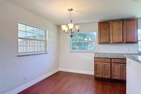 House in Edgewater, Florida 3 bedrooms, 96.62 sq.m. № 1795425 - photo 15
