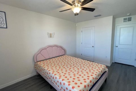 Villa ou maison à vendre à Zephyrhills, Floride: 4 chambres, 214.14 m2 № 2429630 - photo 24