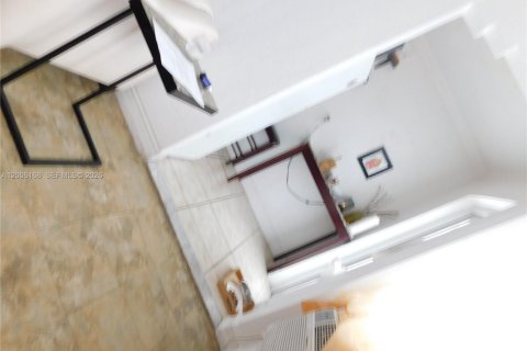 Copropriété à louer à Miami Beach, Floride: 1 chambre, 50.91 m2 № 2076115 - photo 19