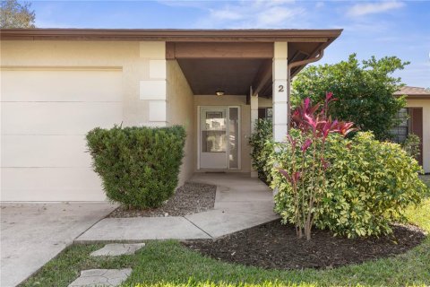 House in Palm Coast, Florida 3 bedrooms, 158.58 sq.m. № 1527107 - photo 10
