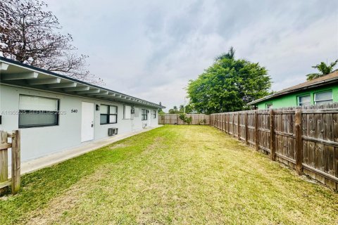 Immobilier commercial à vendre à Homestead, Floride: 83.61 m2 № 2010297 - photo 12