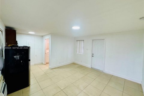 Immobilier commercial à vendre à Homestead, Floride: 83.61 m2 № 2010297 - photo 9