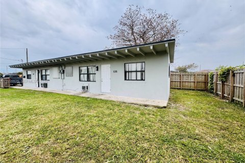 Immobilier commercial à vendre à Homestead, Floride: 83.61 m2 № 2010297 - photo 5