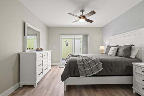Casa en venta en Venice, Florida, 2 dormitorios, 160.63 m2 № 2238464 - foto 21