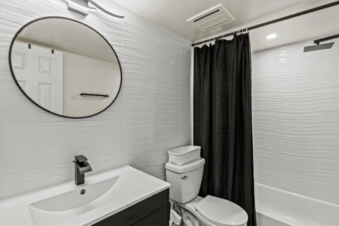 Casa en venta en Venice, Florida, 2 dormitorios, 160.63 m2 № 2238464 - foto 29