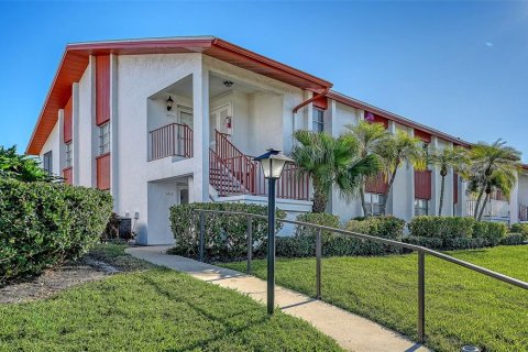 Copropriété à vendre à Bradenton, Floride: 2 chambres, 129.04 m2 № 2383661 - photo 2