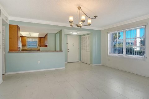 Copropriété à vendre à Bradenton, Floride: 2 chambres, 129.04 m2 № 2383661 - photo 11