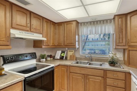 Copropriété à vendre à Bradenton, Floride: 2 chambres, 129.04 m2 № 2383661 - photo 14