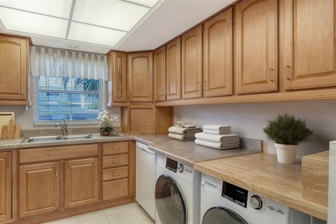 Copropriété à vendre à Bradenton, Floride: 2 chambres, 129.04 m2 № 2383661 - photo 16
