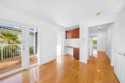 Casa en alquiler en Aventura, Florida, 3 dormitorios, 208.66 m2 № 1953559 - foto 29