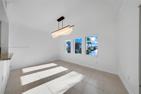 Casa en alquiler en Aventura, Florida, 3 dormitorios, 208.66 m2 № 1953559 - foto 11