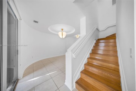 Casa en alquiler en Aventura, Florida, 3 dormitorios, 208.66 m2 № 1953559 - foto 21