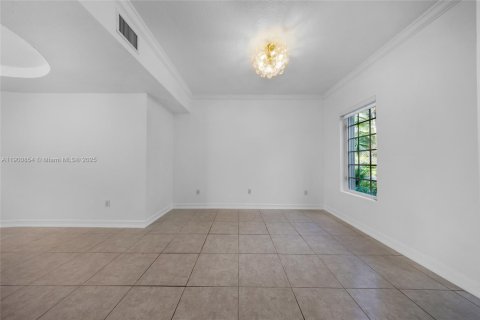 Casa en alquiler en Aventura, Florida, 3 dormitorios, 208.66 m2 № 1953559 - foto 5