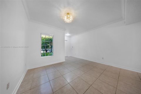 Casa en alquiler en Aventura, Florida, 3 dormitorios, 208.66 m2 № 1953559 - foto 6