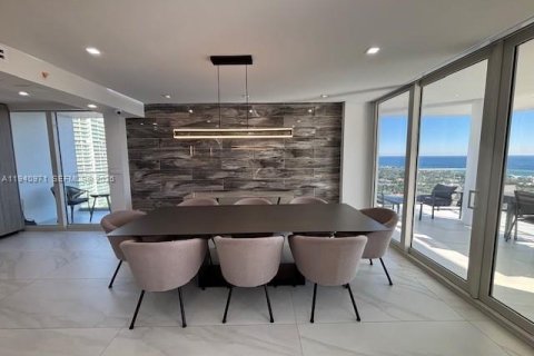 Снять в аренду кондоминиум в Авентура, Флорида 3 спальни, 219.25м2, № 1998071 - фото 4