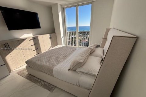 Снять в аренду кондоминиум в Авентура, Флорида 3 спальни, 219.25м2, № 1998071 - фото 12