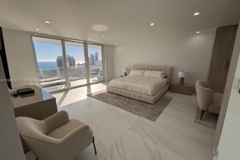 Снять в аренду кондоминиум в Авентура, Флорида 3 спальни, 219.25м2, № 1998071 - фото 18