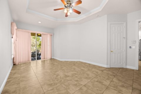 Casa en venta en Palm City, Florida, 3 dormitorios, 207.17 m2 № 2088220 - foto 18