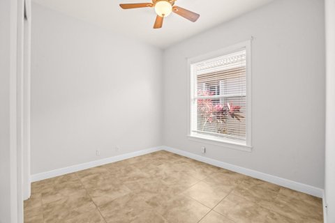 Casa en venta en Palm City, Florida, 3 dormitorios, 207.17 m2 № 2088220 - foto 27
