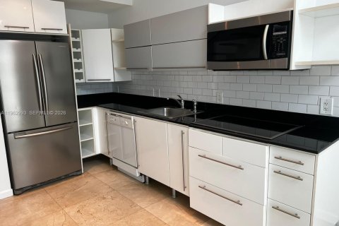 Copropriété à louer à Miami, Floride: 1 chambre, 73.86 m2 № 2080979 - photo 5
