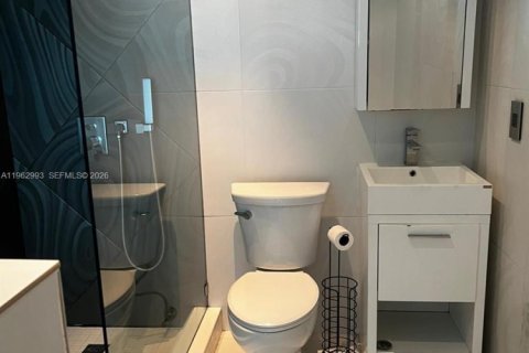 Copropriété à louer à Miami, Floride: 1 chambre, 73.86 m2 № 2080979 - photo 18