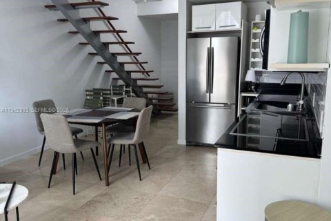 Copropriété à louer à Miami, Floride: 1 chambre, 73.86 m2 № 2080979 - photo 10